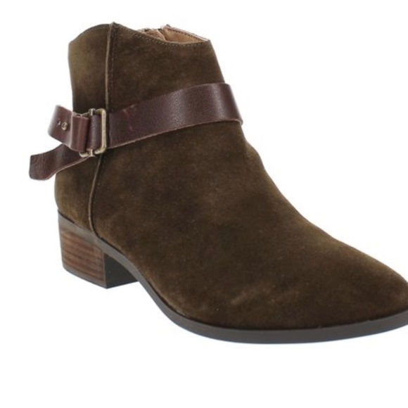 American Rag Brianal Dark Brown Suede Boots Ankle Boots w/Buckle NWT size 6.5 - Picture 3 of 10